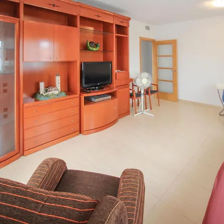 Apartment 2 Bedroom Awesome In